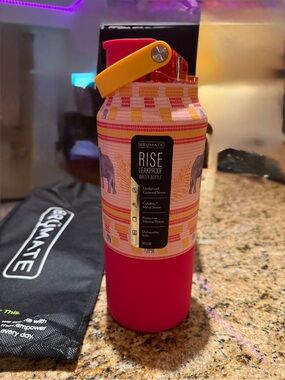 BRUMATE Savannah Sunrise 35oz Rise bottle NIB